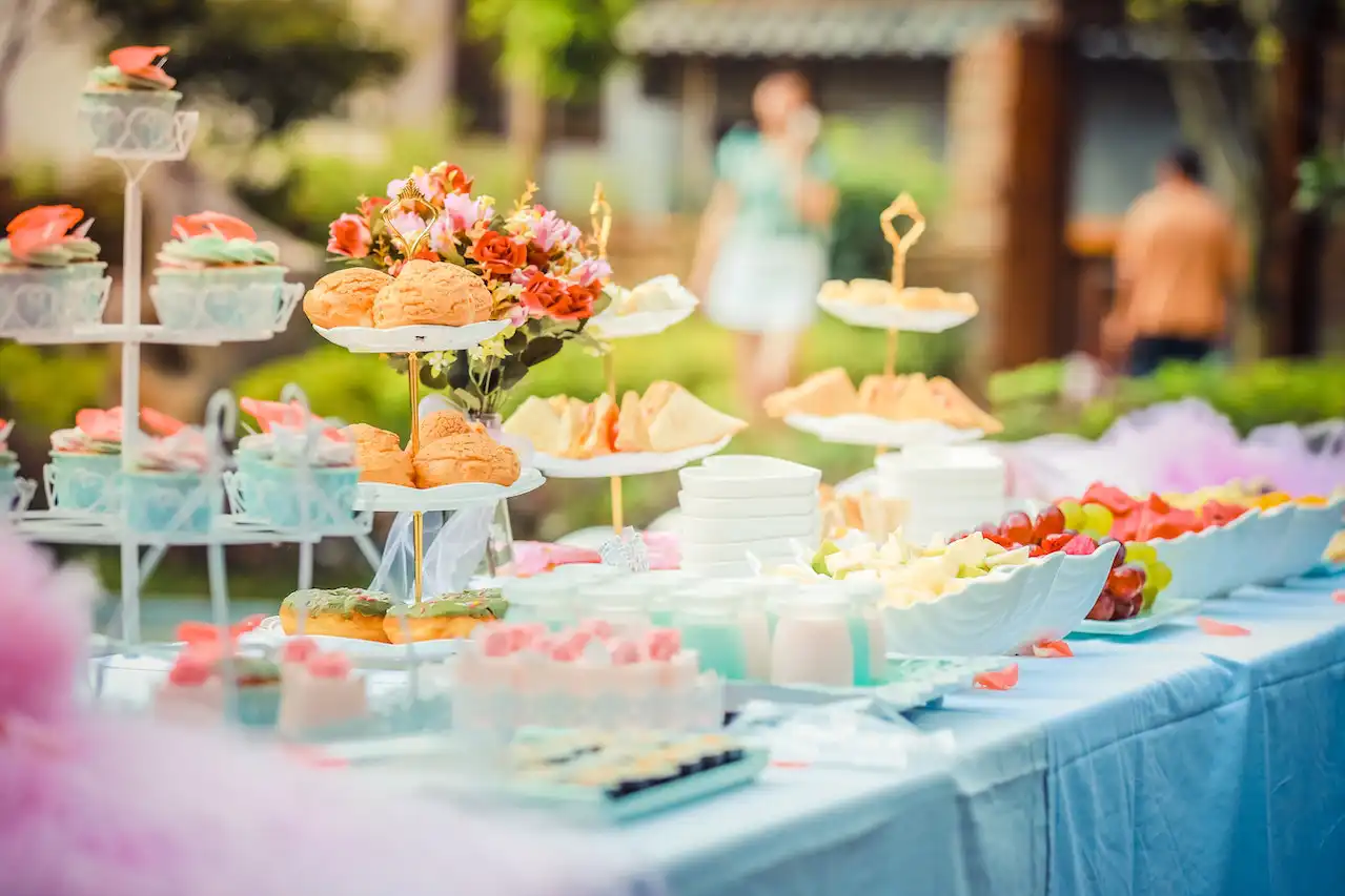/img/buffet_zb92n3.webp
